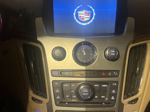 Used 2008 Cadillac CTS 3.6 w/ Wood Trim Package RWD image 14