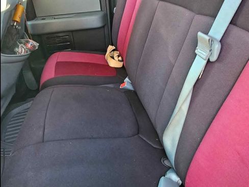 Used 2012 Ford F150 XLT w/ XLT Chrome Pkg image 17