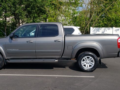 Used 2006 Toyota Tundra Limited image 1