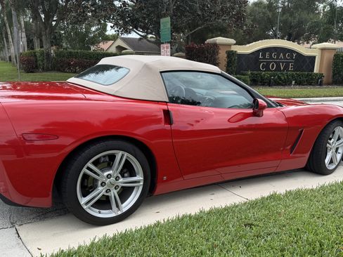 Used 2008 Chevrolet Corvette Convertible w/ Preferred Equipment Group image 6