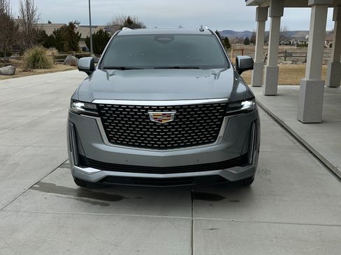 Used 2024 Cadillac Escalade ESV Premium Luxury w/ Performance Package image 1