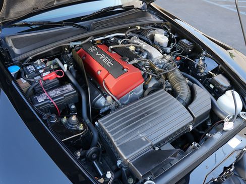 Used 2002 Honda S2000 image 22