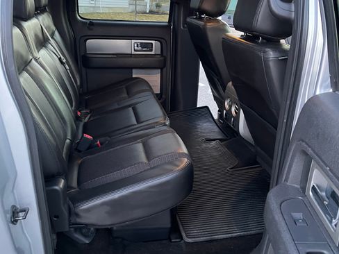 Used 2014 Ford F150 Raptor w/ Equipment Group 801A Luxury image 23