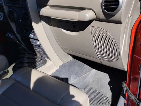 Used 2009 Jeep Wrangler X image 14