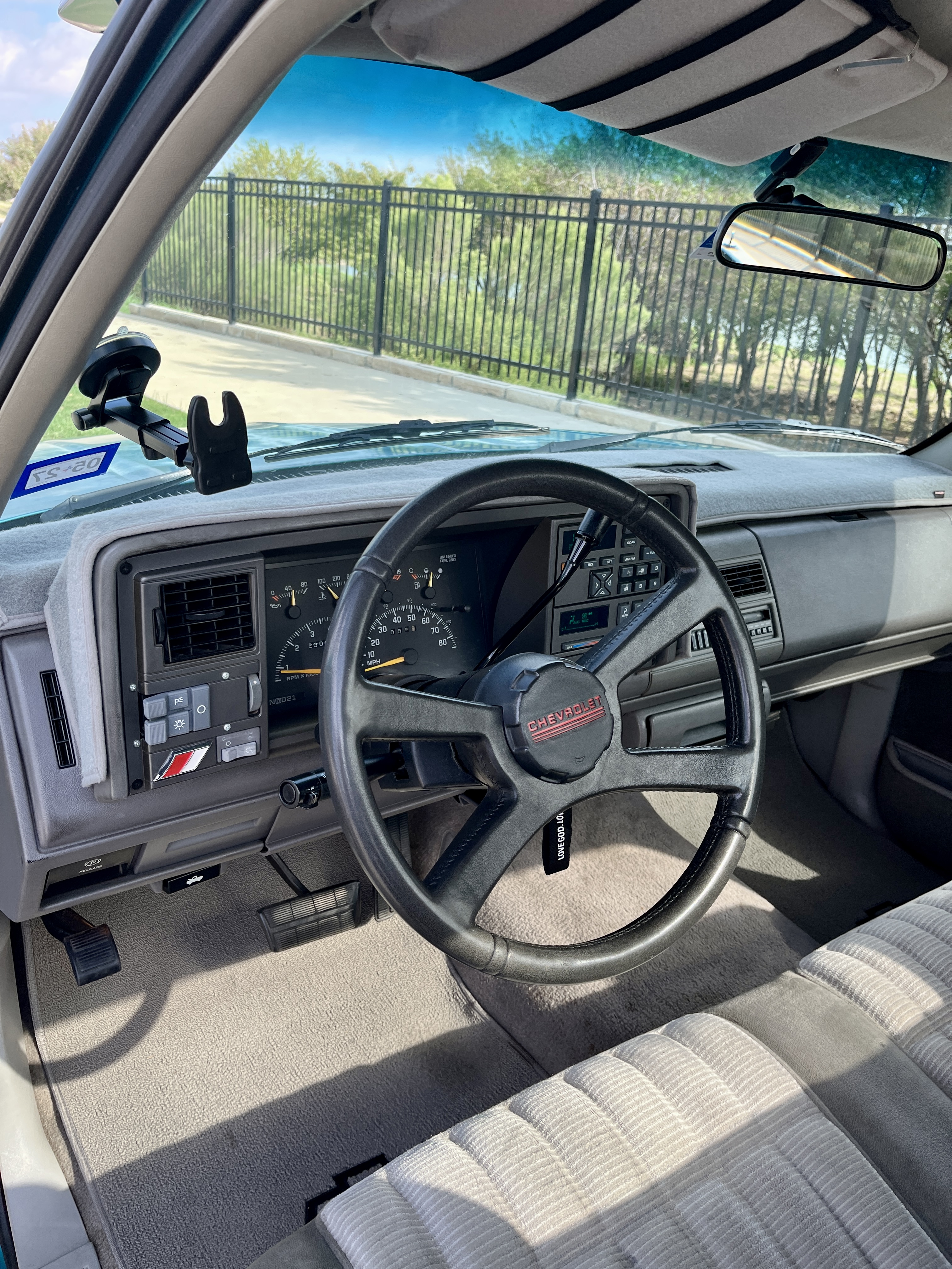 Used 1994 Chevrolet Silverado 1500 2WD Regular Cab image 11