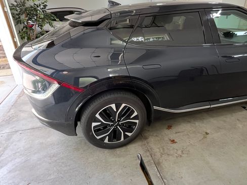 Used 2022 Kia EV6 Wind w/ Wind Technology Package AWD/4WD image 6