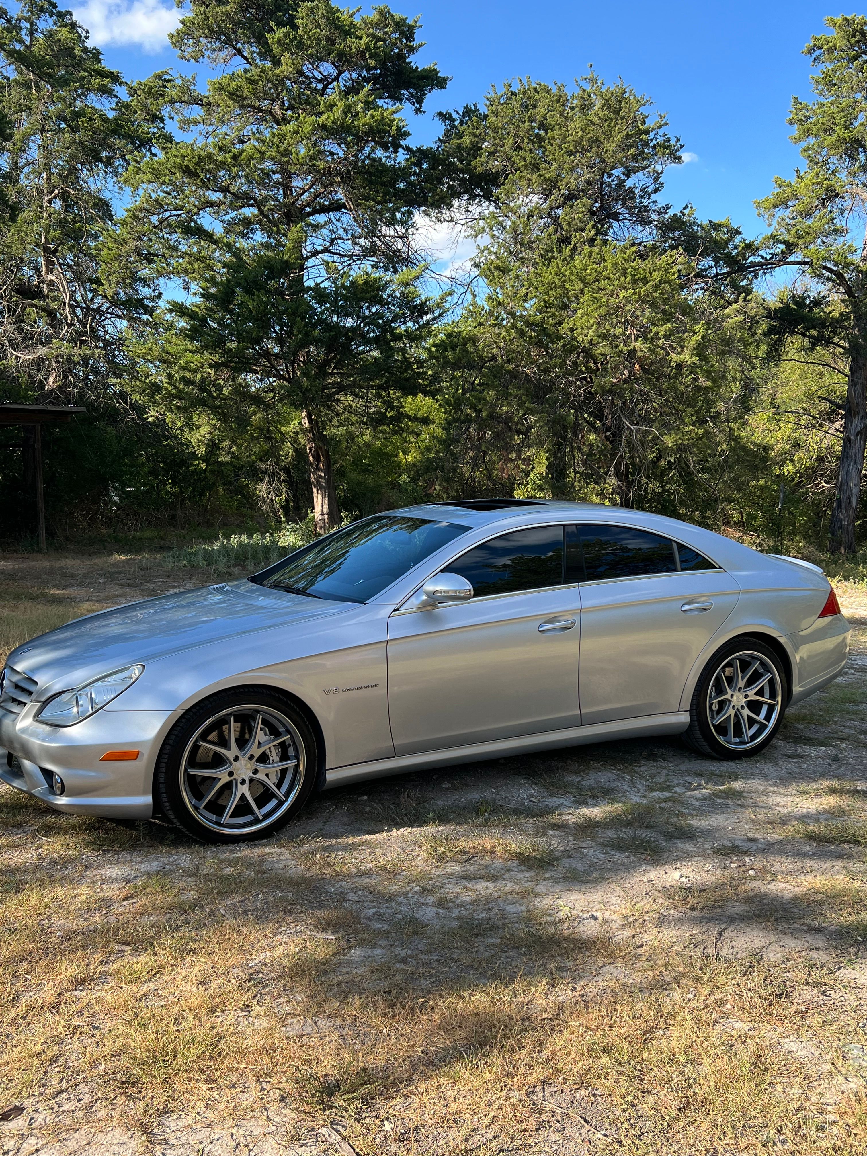 Used 2006 Mercedes-Benz CLS 55 AMG image 8