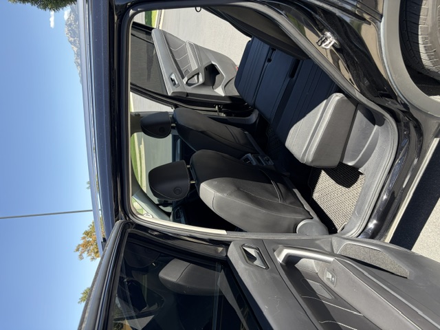Used 2024 Volkswagen Tiguan SE AWD/4WD image 10