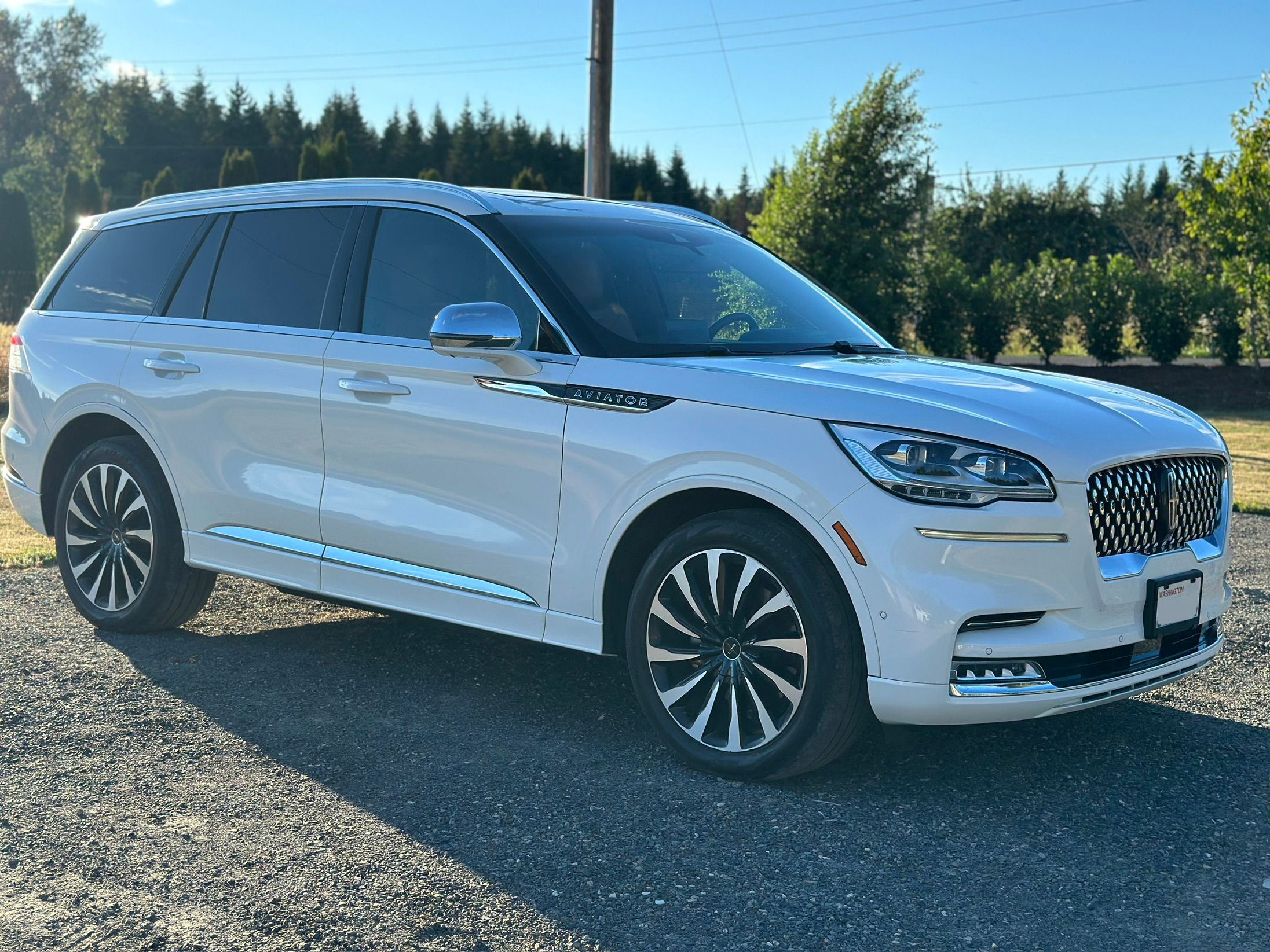 Used 2022 Lincoln Aviator Black Label Grand Touring AWD/4WD image 4