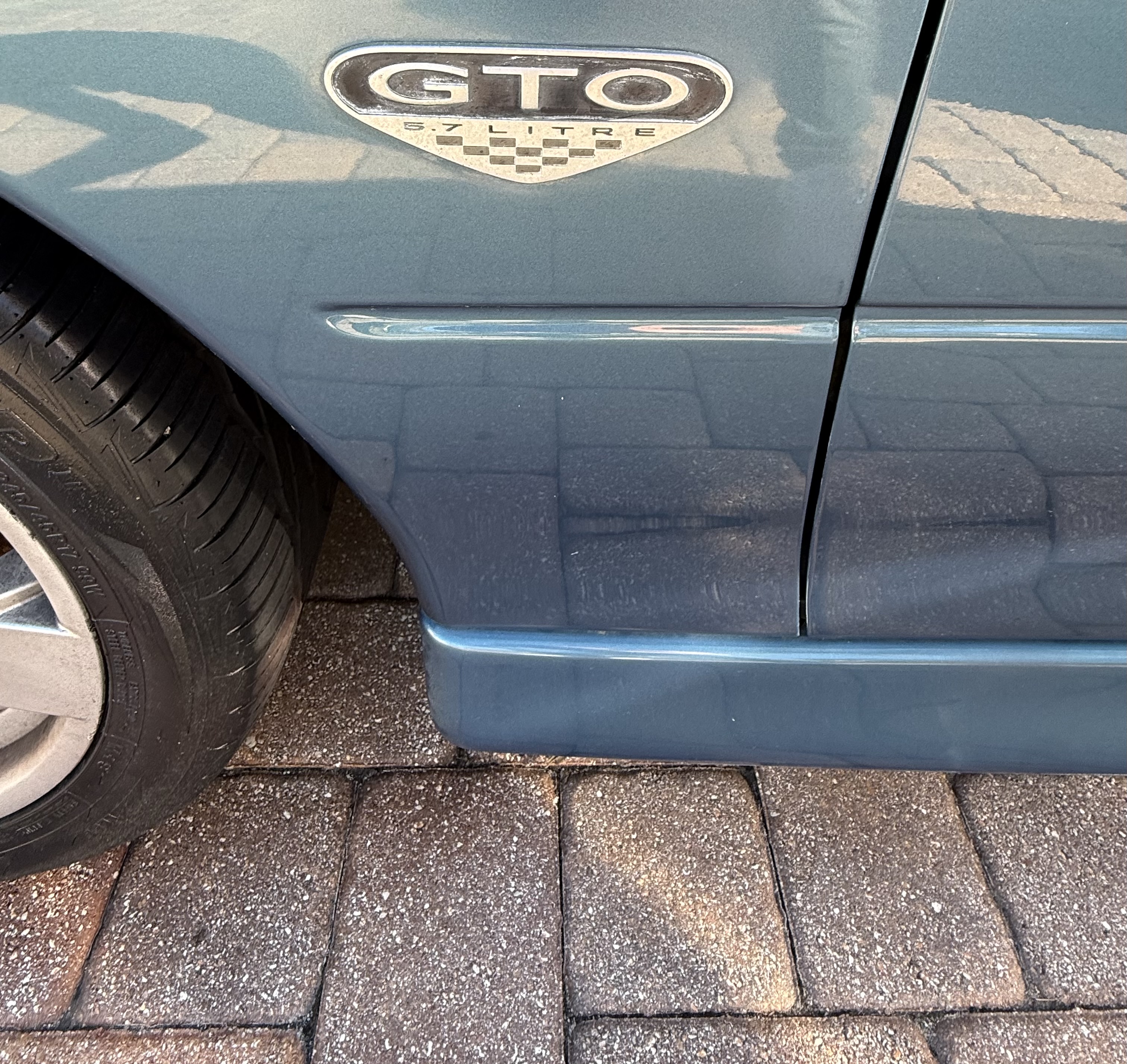 Used 2004 Pontiac GTO RWD image 14