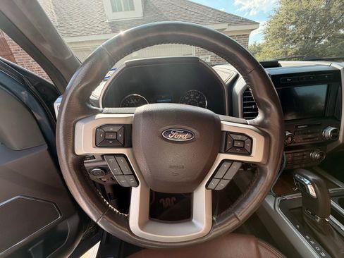 Used 2019 Ford F150 King Ranch w/ Equipment Group 601A Luxury AWD/4WD image 14
