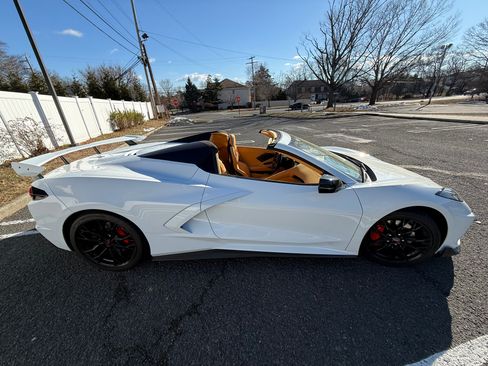Used 2023 Chevrolet Corvette Stingray Premium Conv w/ Z51 Performance Package image 1