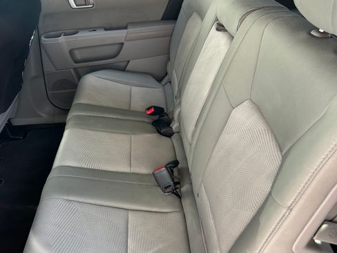 Used 2012 Honda Pilot LX image 9