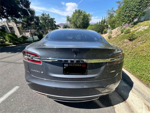 Used 2014 Tesla Model S P85 image 14