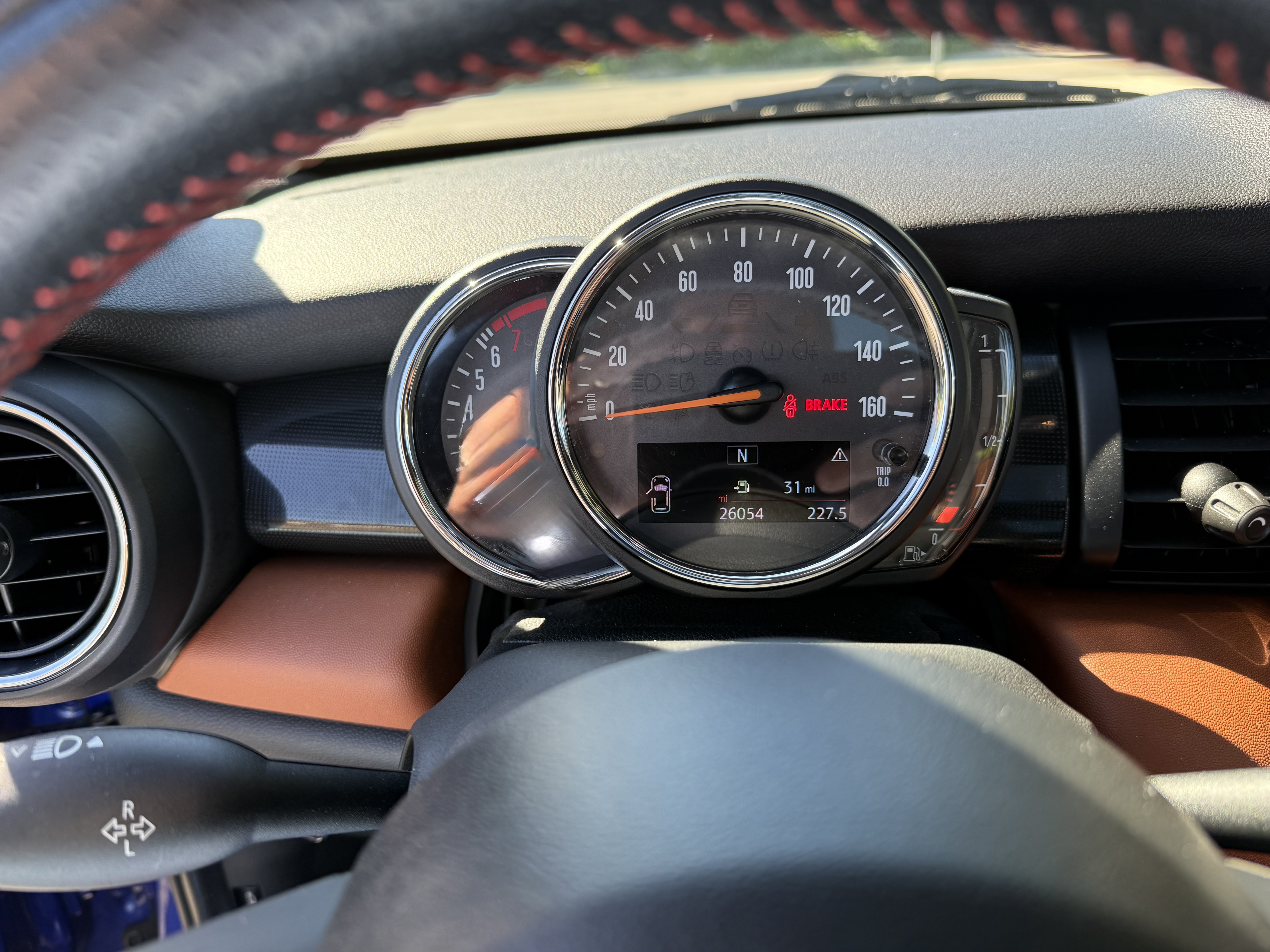 Used 2019 MINI Cooper 2-Door Hardtop w/ Storage Package FWD image 15