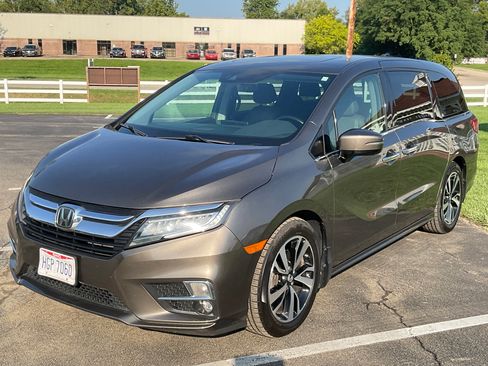 Used 2018 Honda Odyssey Elite image 23