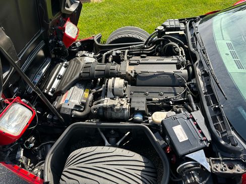 Used 1993 Chevrolet Corvette Coupe image 4
