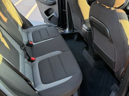 Used 2022 Chevrolet TrailBlazer LS FWD image 19