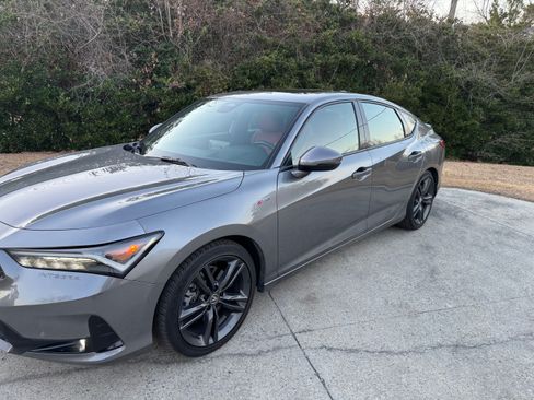 Used 2023 Acura Integra A-Spec image 2
