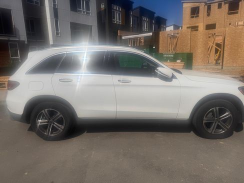 Used 2019 Mercedes-Benz GLC 300 4MATIC image 10