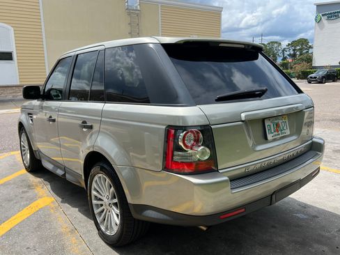 Used 2011 Land Rover Range Rover Sport HSE AWD/4WD image 8
