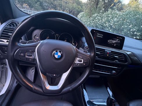 Used 2019 BMW X3 sDrive30i w/ Convenience Package RWD image 10