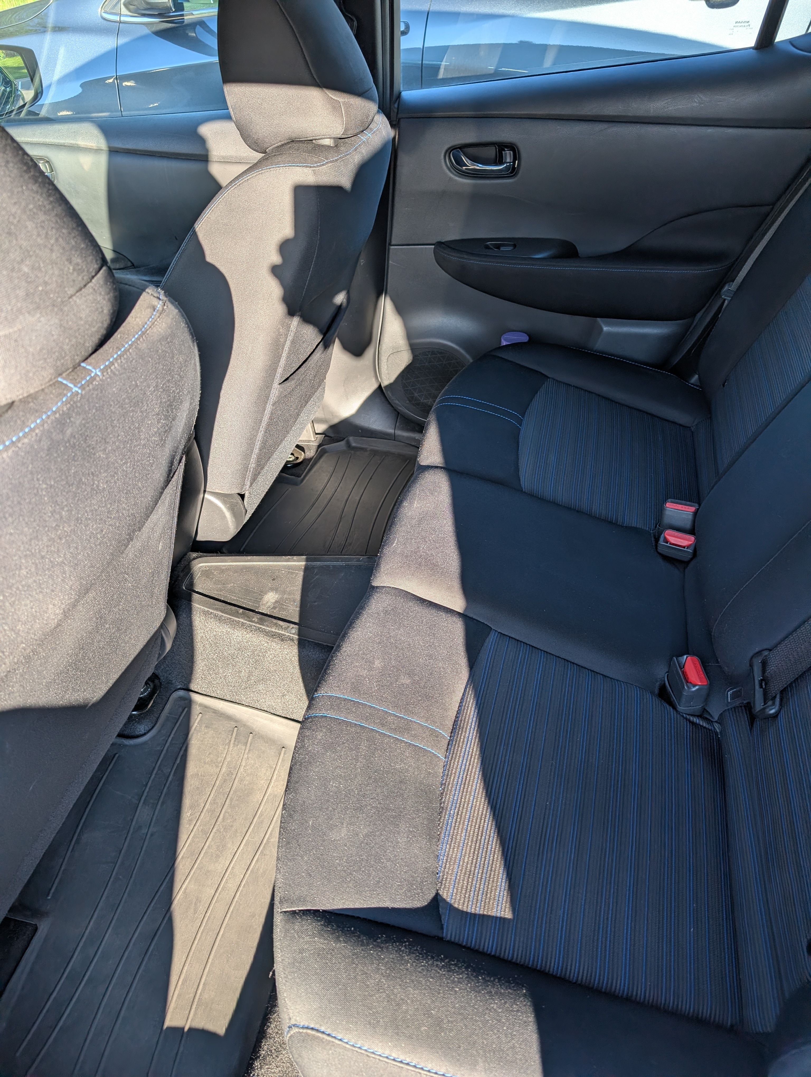 Used 2019 Nissan Leaf S Plus w/ S All Weather Package FWD image 10