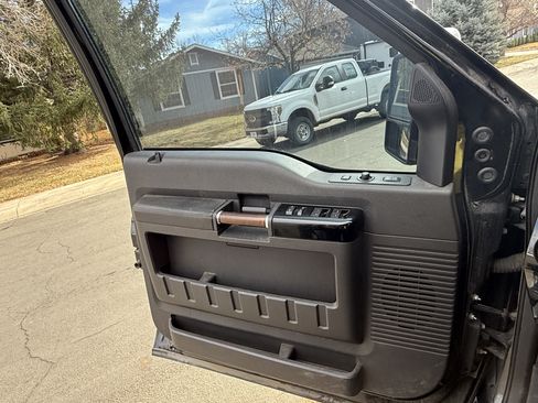 Used 2008 Ford F350 Harley-Davidson image 9