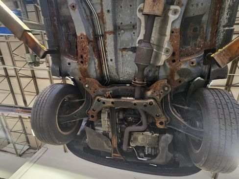 Used 2011 Ford Escape XLT w/ Canadian Winter Pkg image 14