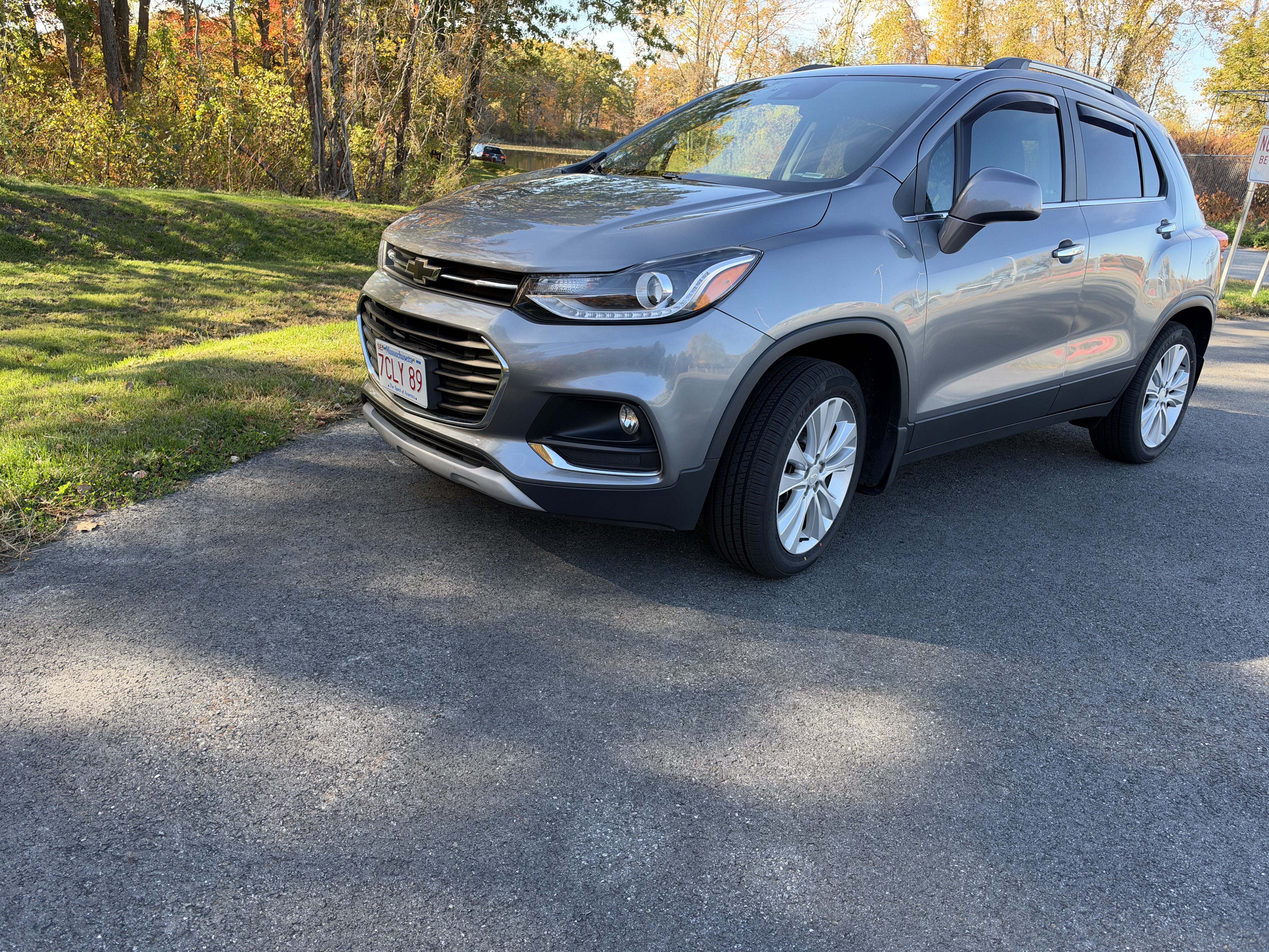 Used 2020 Chevrolet Trax Premier w/ LPO, Protection Package AWD/4WD image 1