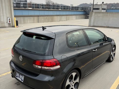 Used 2012 Volkswagen GTI 2.0T Hatchback Coupe 2D image 4