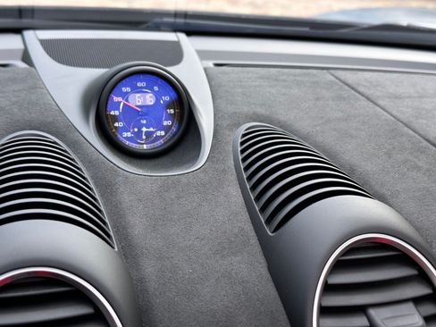 Used 2025 Porsche 718 Boxster Spyder RS RWD image 18