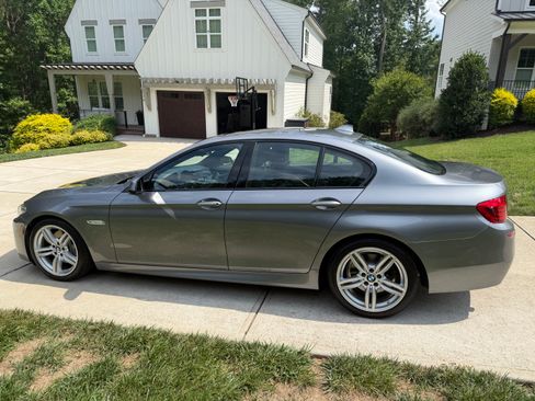 Used 2016 BMW 535i Sedan RWD image 8