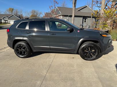 Used 2018 Jeep Cherokee Trailhawk w/ Quick Order Package 27L