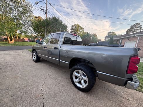 Used 2008 Dodge Ram 1500 Truck SLT AWD/4WD image 10
