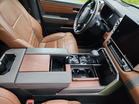 Used 2024 Toyota Tundra 1794 Edition image 2