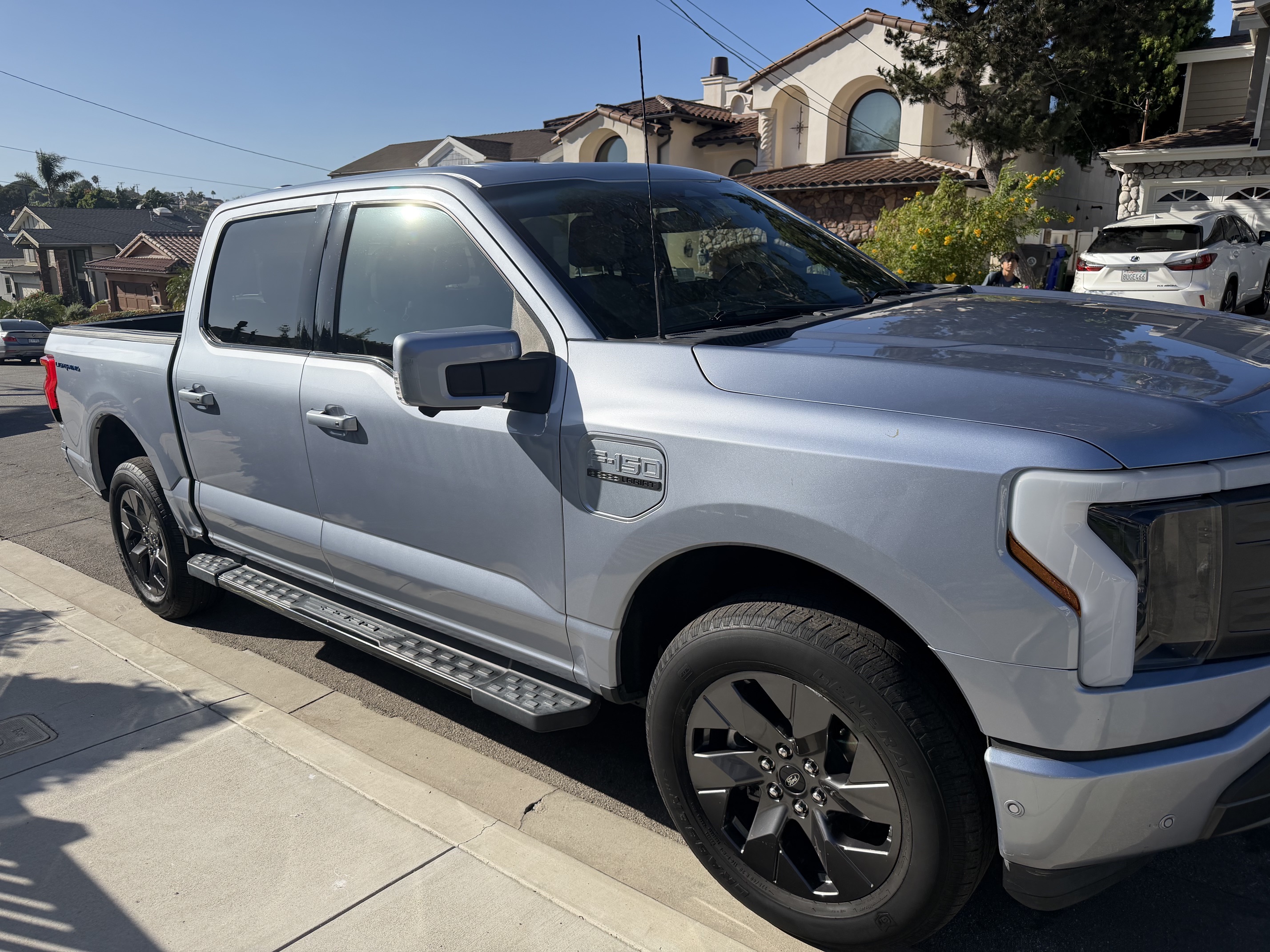 Used 2022 Ford F150 Lightning Lariat w/ Tow Technology Package AWD/4WD image 5