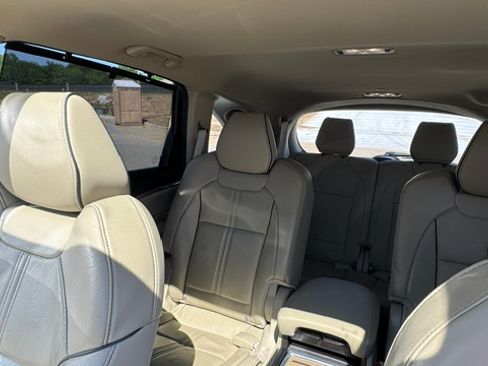 Used 2020 Acura MDX SH-AWD w/ Advance Package image 16