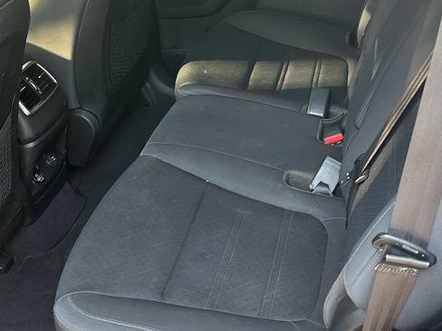 Used 2020 Kia Sorento LX FWD image 8