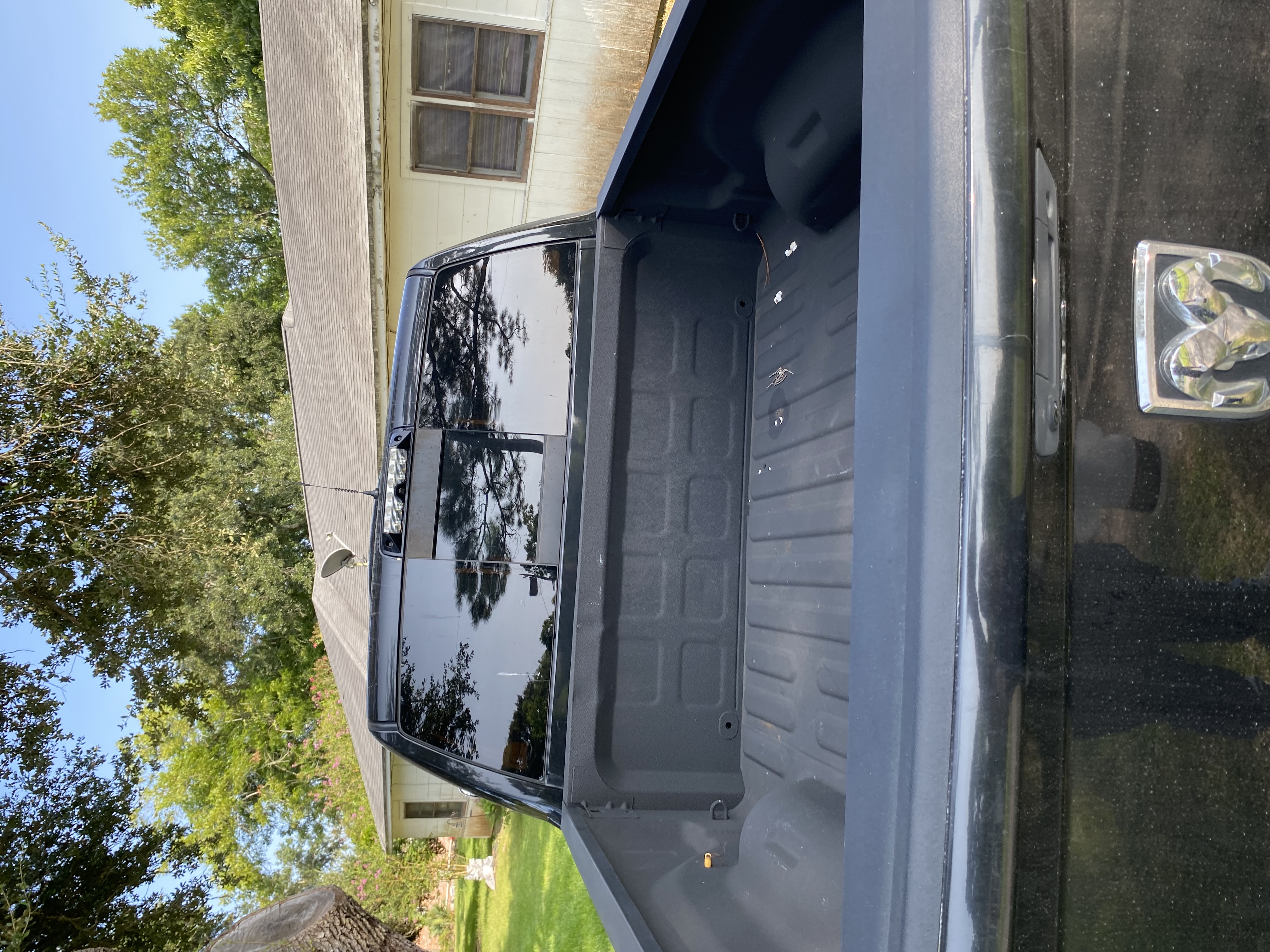 Used 2017 RAM 2500 Laramie w/ Off Road Package AWD/4WD image 17