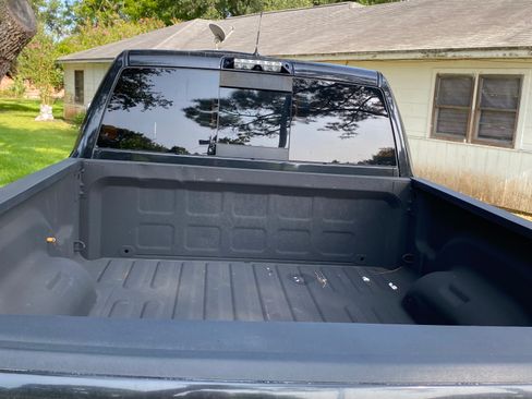 Used 2017 RAM 2500 Laramie w/ Off Road Package AWD/4WD image 17