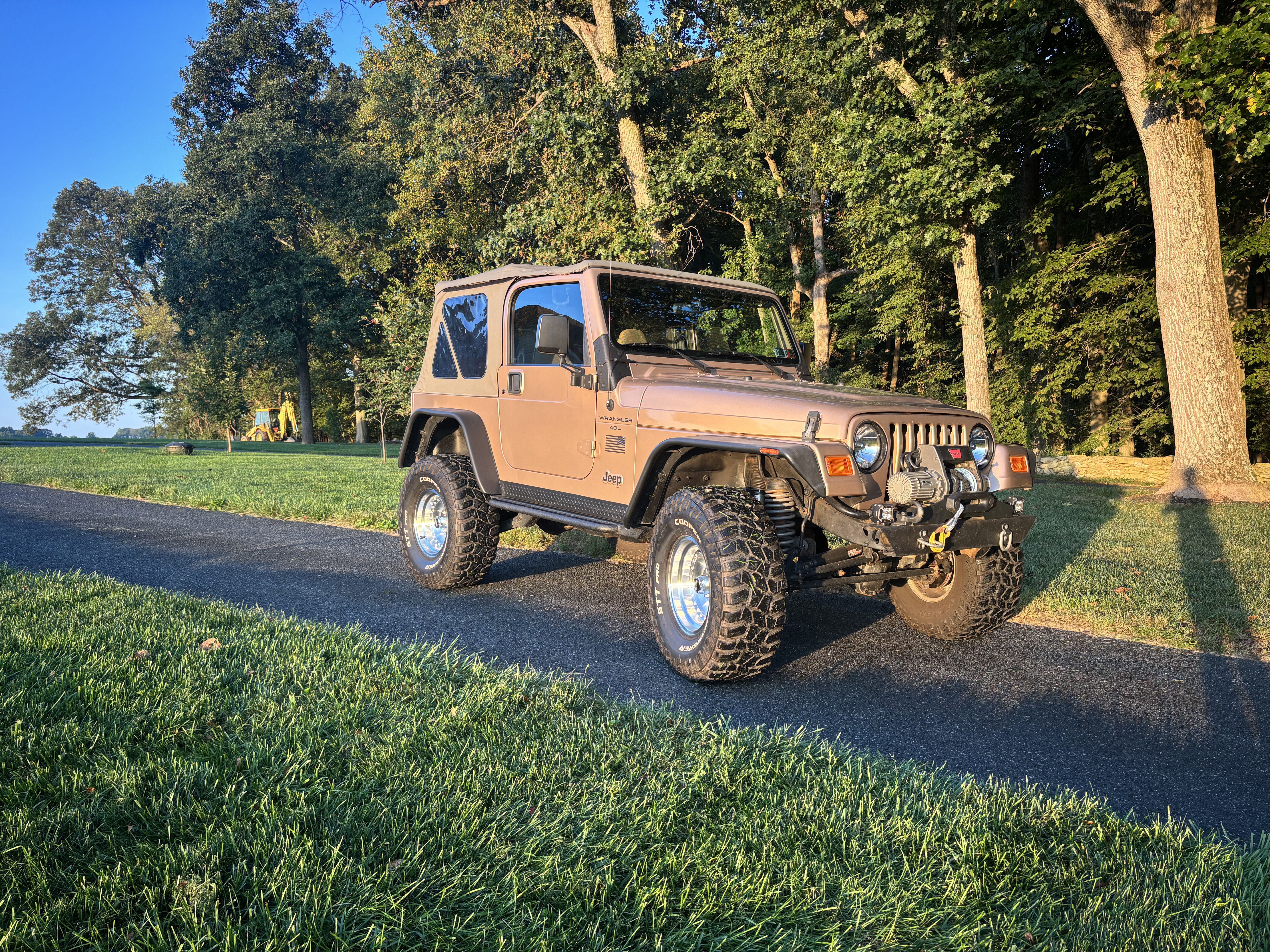 Used 2000 Jeep Wrangler Sport AWD/4WD image 10