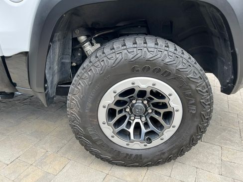 Used 2022 RAM 1500 TRX w/ TRX Level 2 Equipment Group AWD/4WD image 18