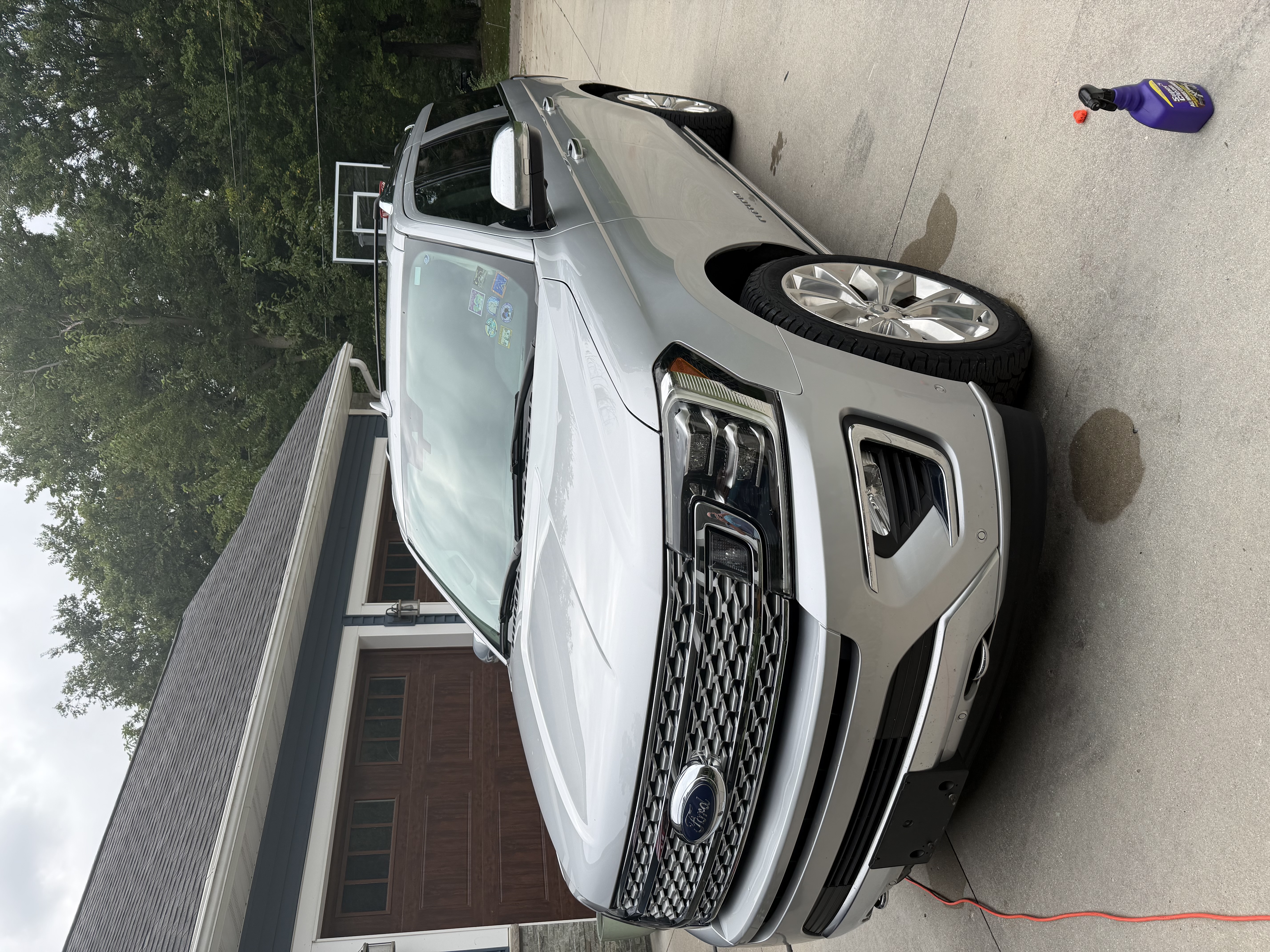 Used 2019 Ford Expedition Max Platinum AWD/4WD image 5