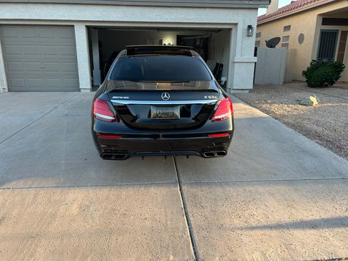 Used 2019 Mercedes-Benz E 63 AMG S image 11