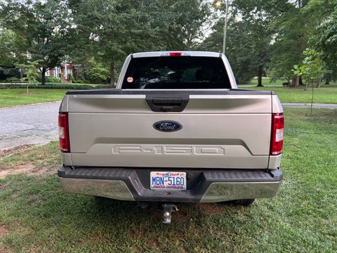 Used 2018 Ford F150 XLT AWD/4WD image 2