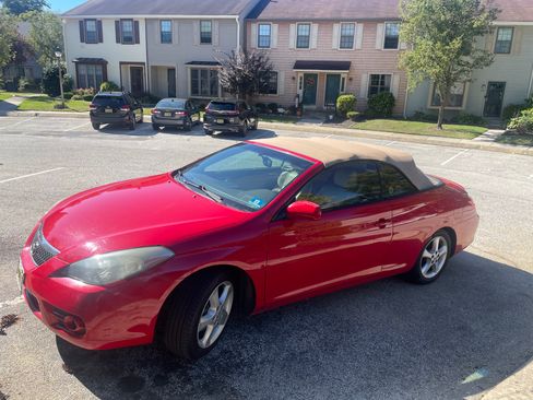 Used 2007 Toyota Solara SLE image 2