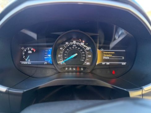 Used 2020 Ford Edge SEL w/ Convenience Package image 17