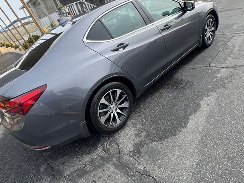 Used 2017 Acura TLX w/ Technology Package image 15