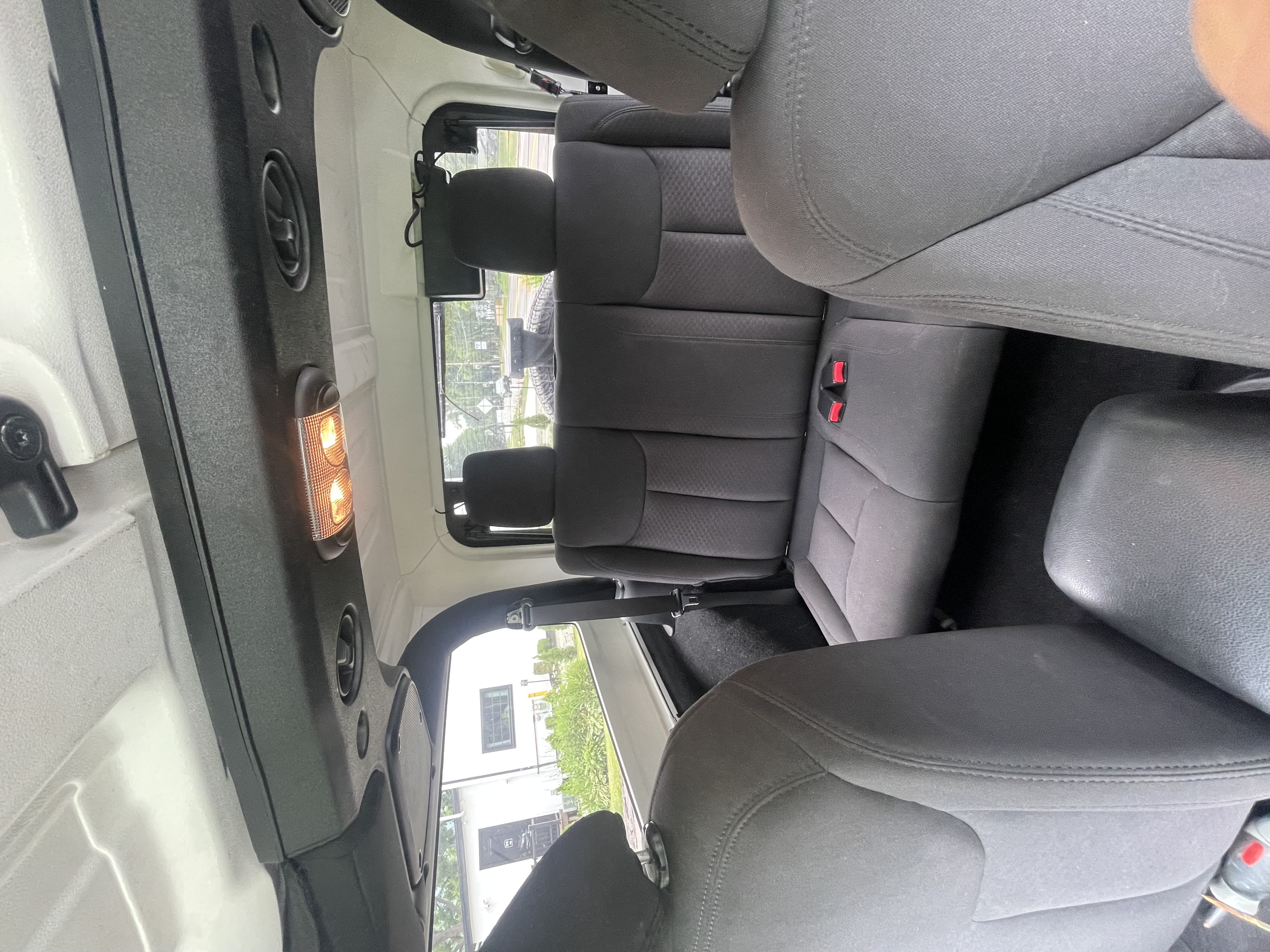 Used 2015 Jeep Wrangler Sport AWD/4WD image 12